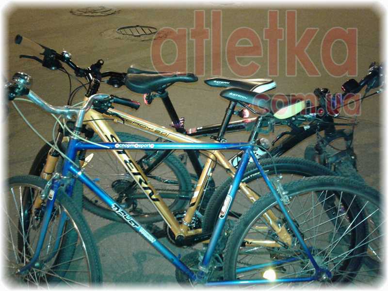 atletka-nochnie-pokatushki